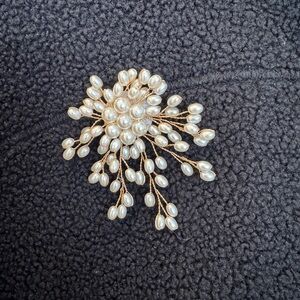 Luxurious Pearl and Gold Floral Brooch